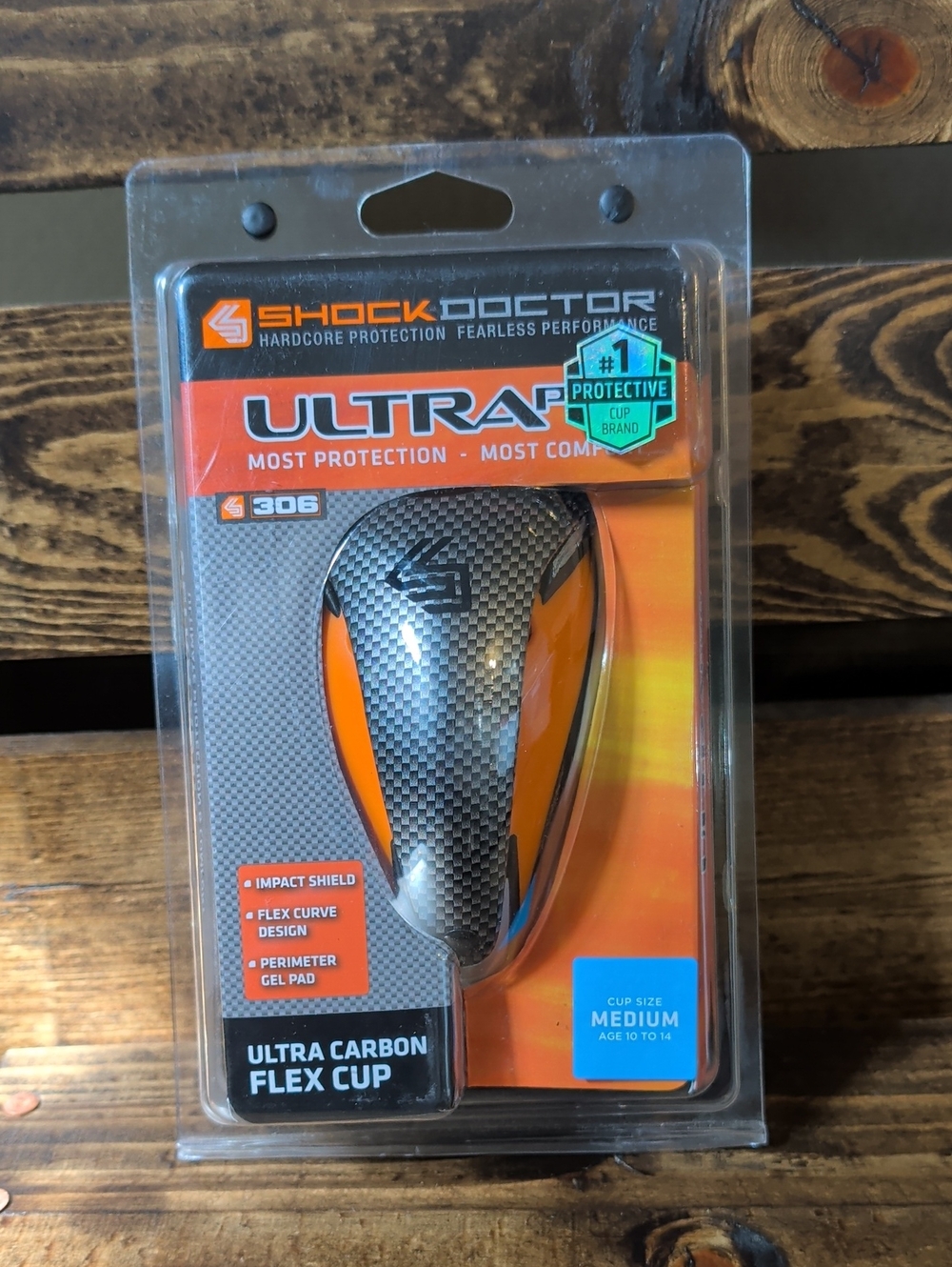 Shock Doctor Ultra Carbon Flex Cup - Size Medium (Age 10 to 14)